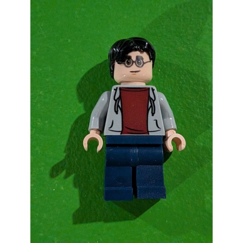 LEGO Harry Potter Minifigure from 75967 Harry The Wizard